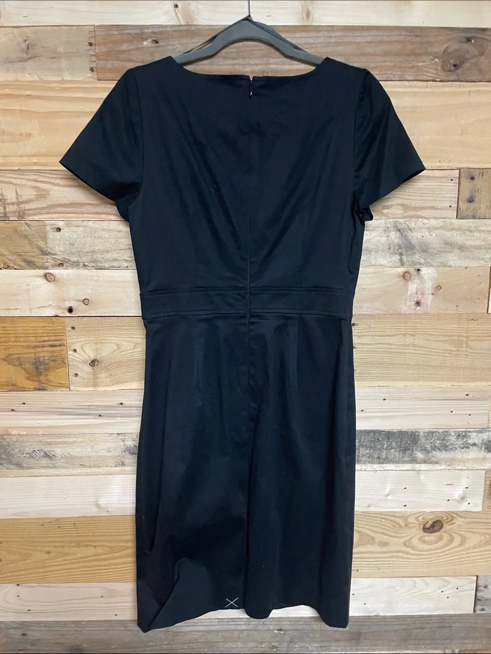 J. Crew size 8 Black Short-Sleeve Midi Sheath Dress